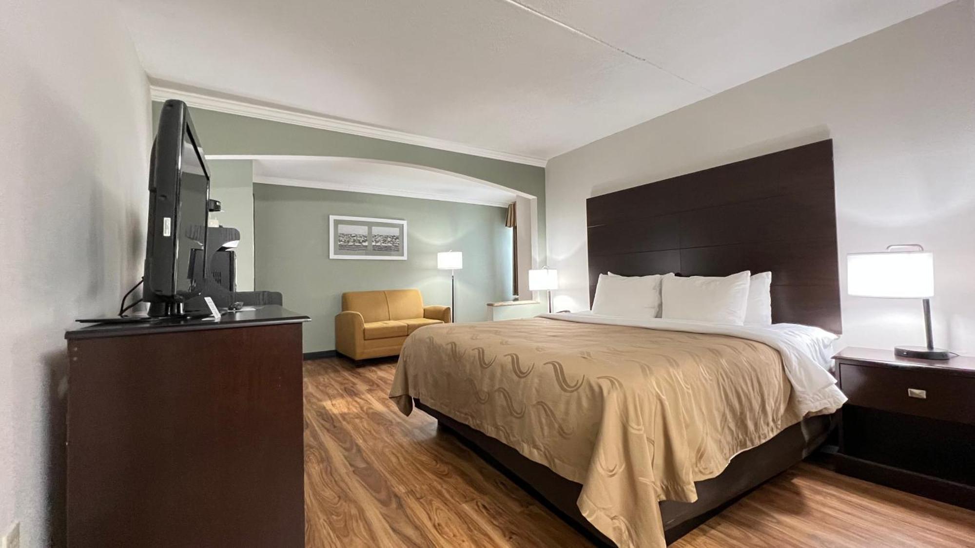 Quality Inn Merriam Kansas City Εξωτερικό φωτογραφία