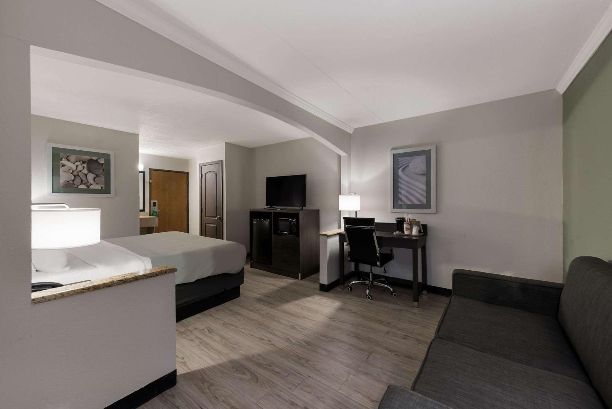 Quality Inn Merriam Kansas City Εξωτερικό φωτογραφία