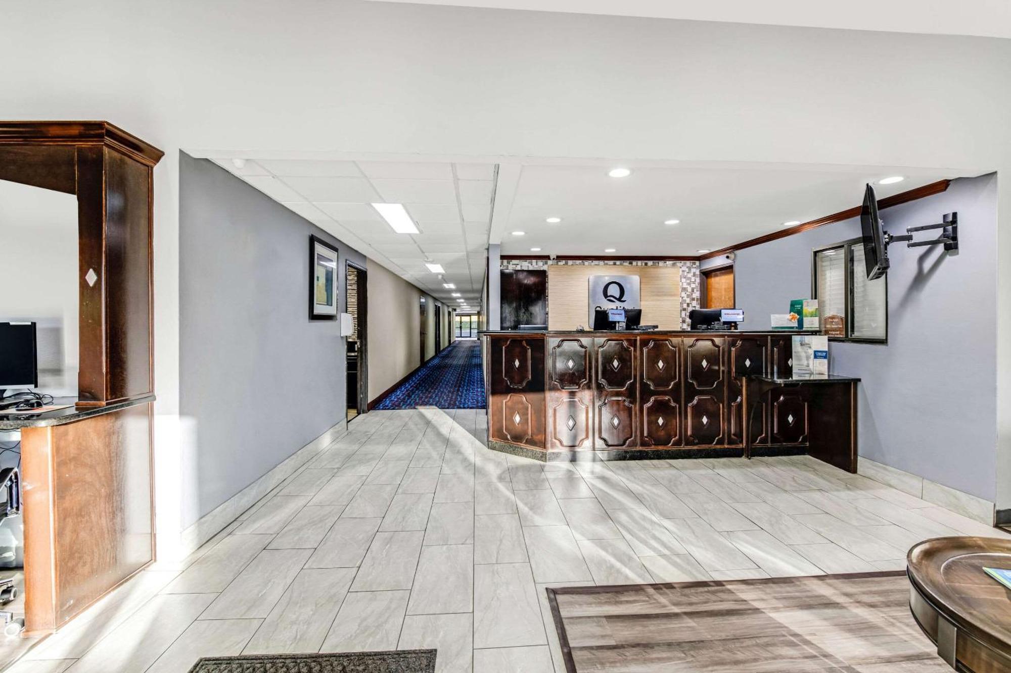 Quality Inn Merriam Kansas City Εξωτερικό φωτογραφία