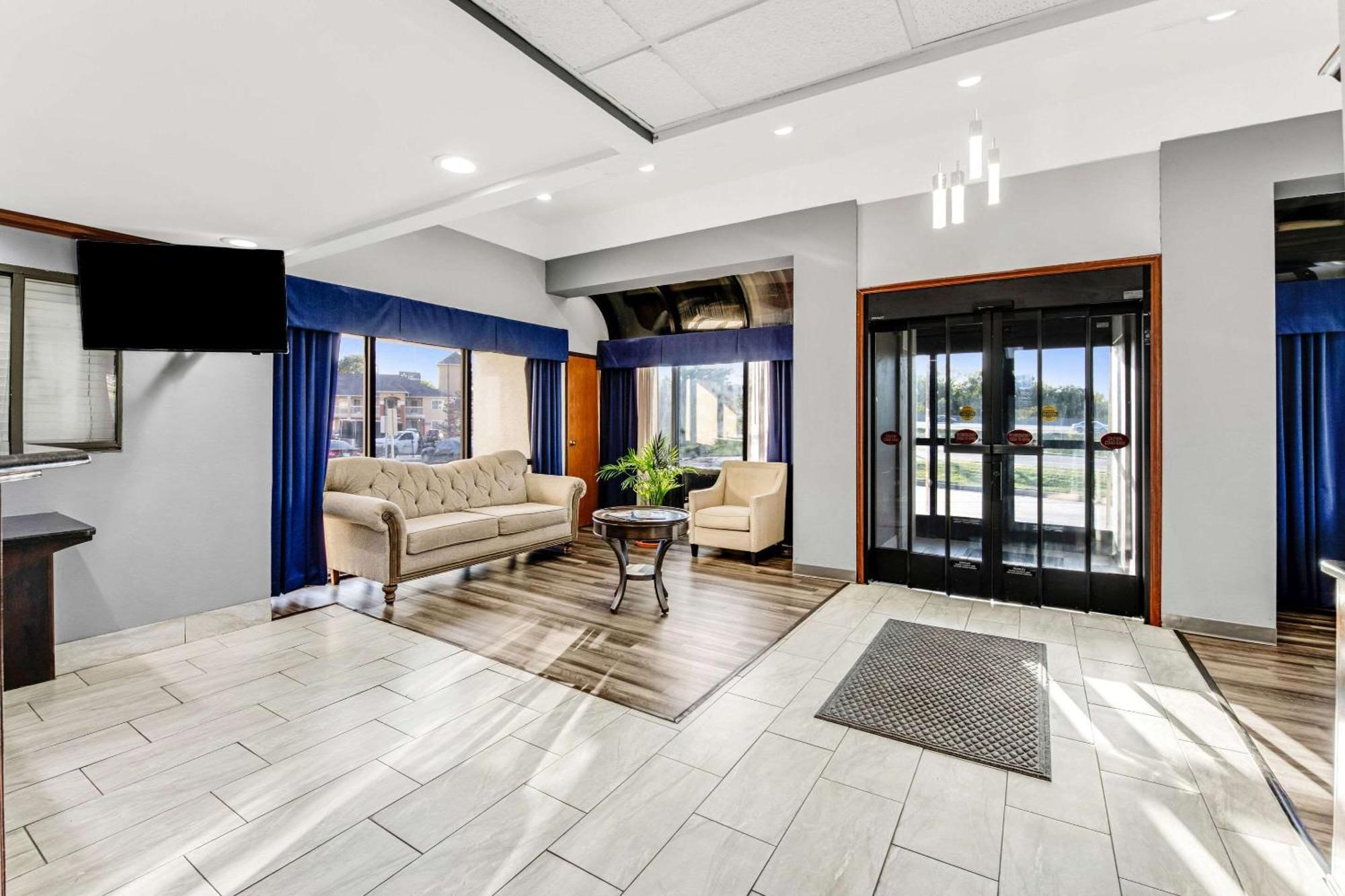 Quality Inn Merriam Kansas City Εξωτερικό φωτογραφία