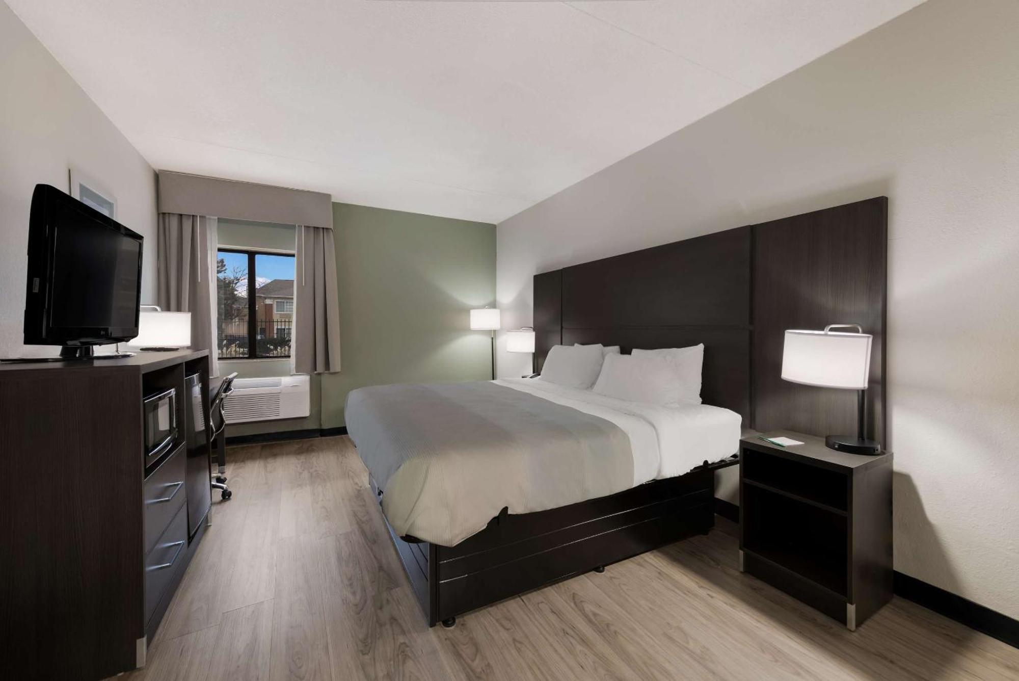 Quality Inn Merriam Kansas City Εξωτερικό φωτογραφία