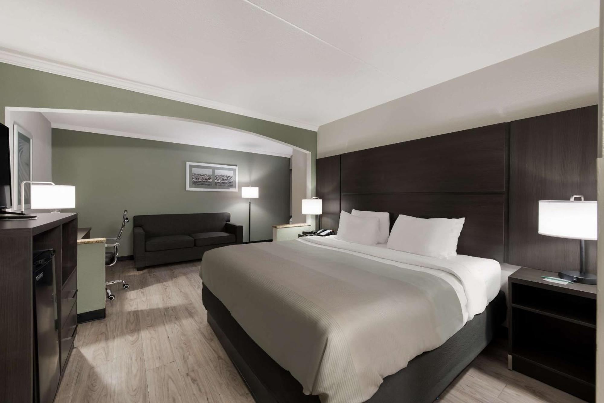 Quality Inn Merriam Kansas City Εξωτερικό φωτογραφία